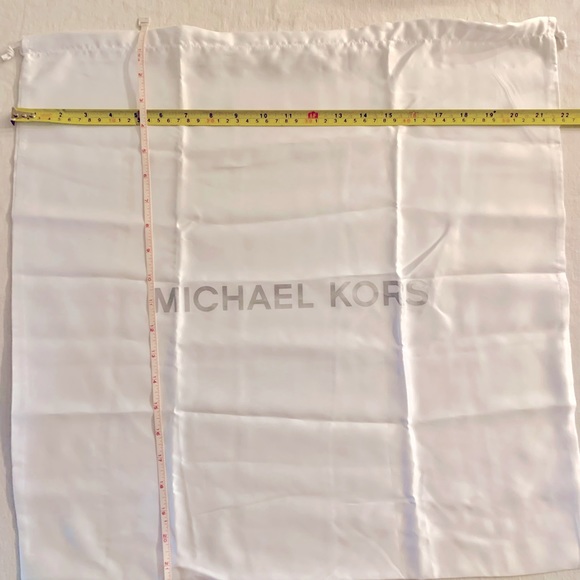 Michael Kors Drawstring Dust Bag - Picture 1 of 2